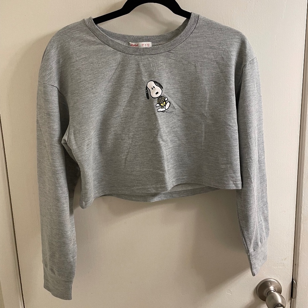 Cropped Skeleton Snoopy Halloween Long Sleeve